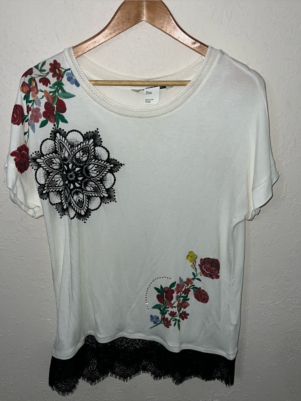 Desigual Oporto Blouse Short Sleeve Lace Trimmed Top Size Medium.